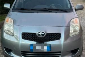 Toyota Yaris 1.4 cc , diesel , 90 CV .3 porte 