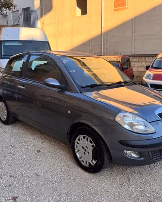 Lancia Ypsilon 1.2 Argento