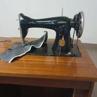 Macchina da cucire SINGER
