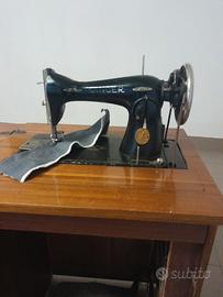 Macchina da cucire SINGER