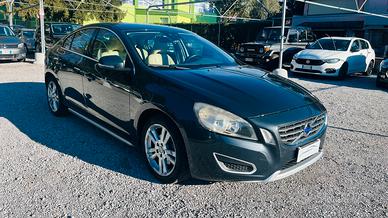 Volvo S60 D3 Geartronic Momentum