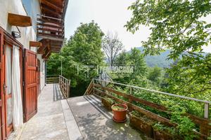 TRILOCALE CON TERRAZZO E BALCONE!!!