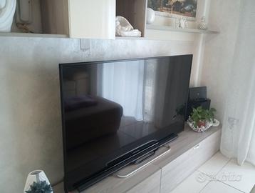 Televisione Smart 60''