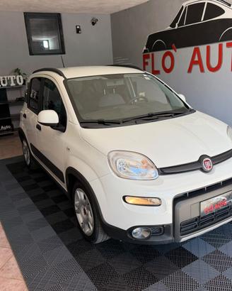 Fiat Panda 1.0 Hybrid 70cv - City Life - CLIMA AUT