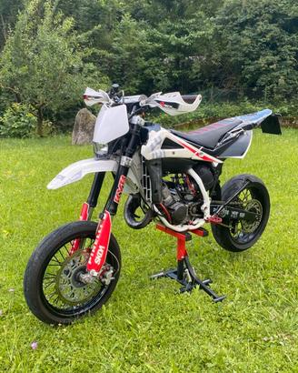 Husqvarna sm 125