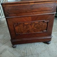 cassapanca piccola antica