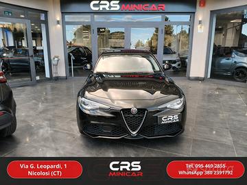 Alfa Romeo Giulia 2.0 Turbo 280 CV AT8 AWD Q4 Velo