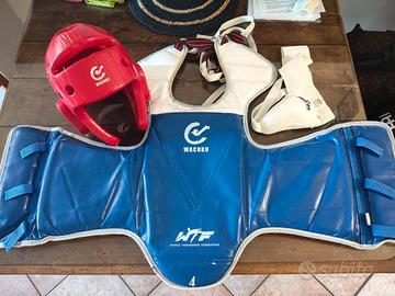 Protezioni Taekwondo (corazza, casco, etc)