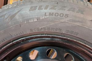 Gomme invernali 215/65 R16