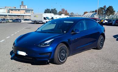 TESLA MODEL 3 long range