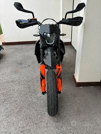 Ktm smc-r 690