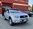 toyota-rav4-2-2-d-4d-136-cv