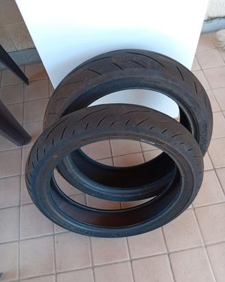 Gomme moto 180/55/17 e 120/70/17