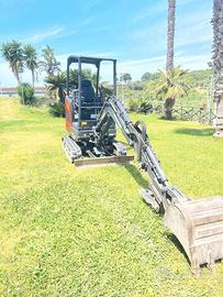 Escavatore eurocomach 22sr
