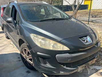 PEUGEOT 308 per ricambi usati