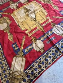 Foulard carré Hermès vintage rosso oro blu fantasi