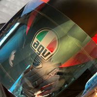 Casco AGV