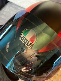 Casco AGV