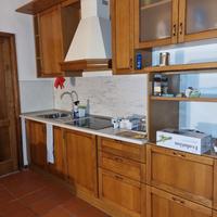 MONOLOCALE in zona Pelago con GIARDINO in comune