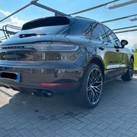 Porsche macan 2.0 benzina