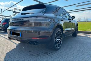Porsche macan 2.0 benzina