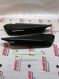 Coppia Fianchetti Nero Lucidi per Ducati Monster