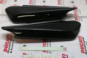 Coppia Fianchetti Nero Lucidi per Ducati Monster