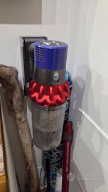 Aspirapolvere Dyson v10