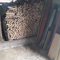legna secca per stufe e caminetti