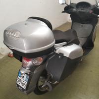 Aprilia Scarabeo 500