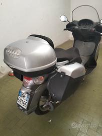 Aprilia Scarabeo 500