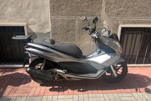 honda pcx 125