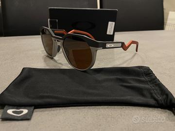 occhiali da sole oakley hstn