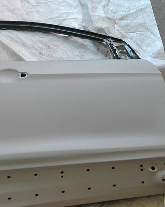 Porta anteriore destra Ford Kuga anno 2018