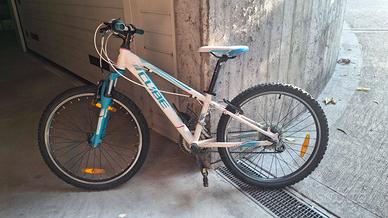 bici CUBE 24"
