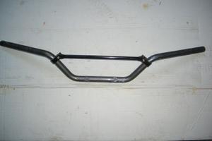 MANUBRIO IN ALLUMINIO CON TRAVERSINO