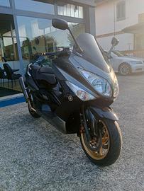 Yamaha T Max 500