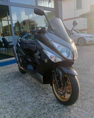 Yamaha T Max 500