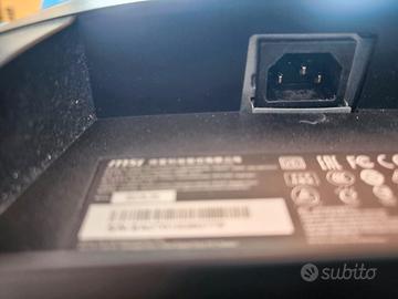  schermo PC gaming Msi curvo 144hz 