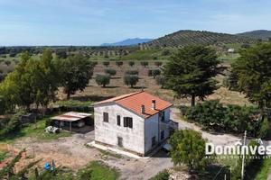 Rustico / Casale di 150 m² con 4 locali a Capalbio