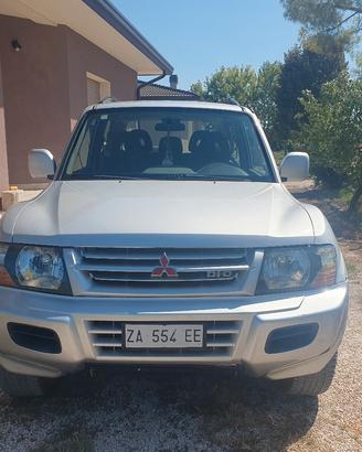 mitubishi pajero