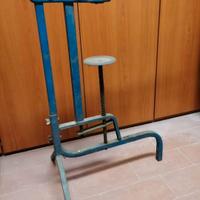 Tappatrice a leva per tappi in sughero 