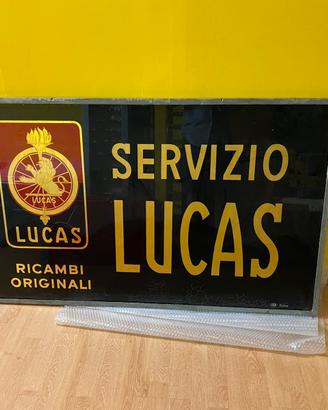 Insegna LUCAS