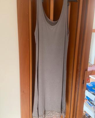 Sottoveste in viscosa con pizzo in fondo