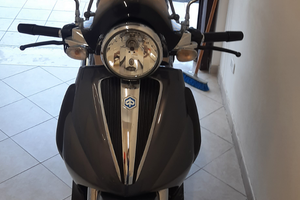 Beverly 500 cruiser 2007