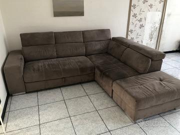 Divano moderno tortora