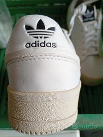  scarpe Adidas