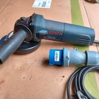 Smerigliatrice angolare Bosch modello GWS 600