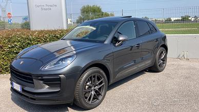 Porsche macan t