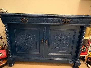 Credenza rimodellata